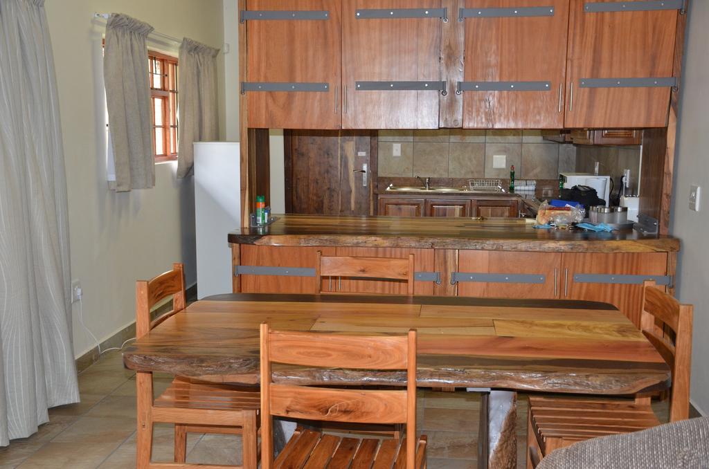 Stoep At Steenbok Self Catering Komatipoort Zewnętrze zdjęcie